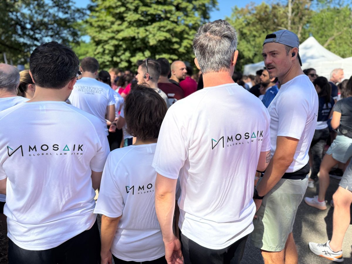 MOSAIK shirts on the starting line