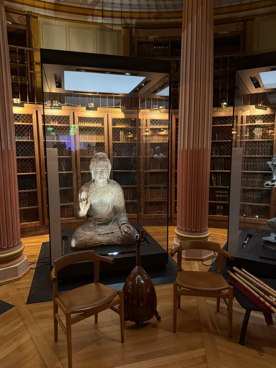 The rotunda library of the Musée Guimet